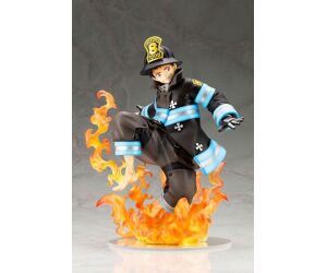 Figura kotobukiya fire force shinra kusakabe brillo en la oscuridad