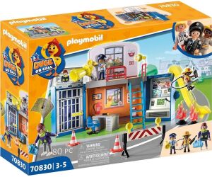 Playmobil duck on call centro de operaciones moviles