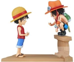 Figura banpresto one piece world collectable log stories luffy y ace 8cm