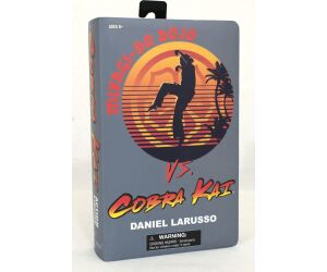 Figura diamond select toys vhs cobra kai daniel larusso san diego comic con sdcc 2022 exclusivo