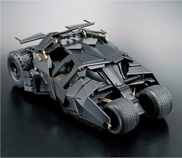 Figura replica bandai hobby DC comics batman batmobile 1 - 35 escala model kit