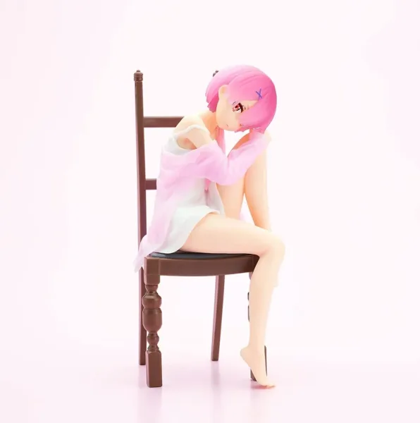 Figura banpresto re: zero relax time RAM