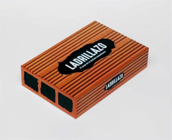 Juego de mesa SD games ladrillazo pegi 18