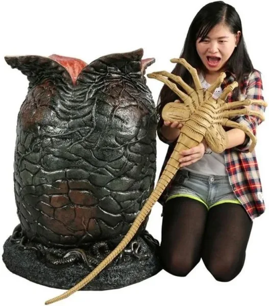 Replica neca alien huevo y facehugger latex y gomaespuma 91 cm life size con luces LED alien