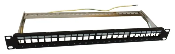 Panel Modular Wp 24 Puertos Stp Cat5E/6 con Gestor de Cables