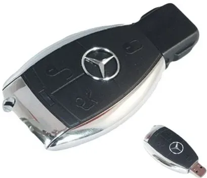 Pendrive 32GB Tech One Tech Llave Mercedes USB 2.0